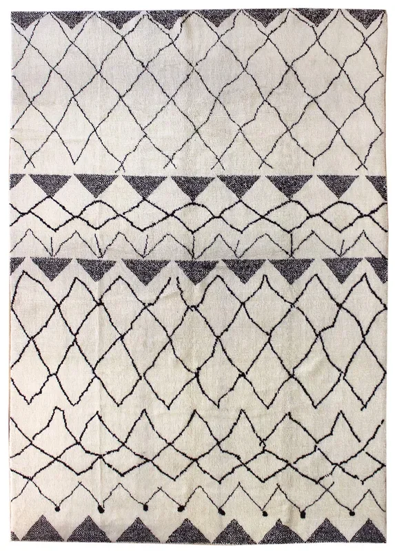 Beni Ouraine Tribal Closeout Rug, J44698
