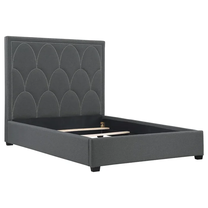 Bowfield Queen Beds