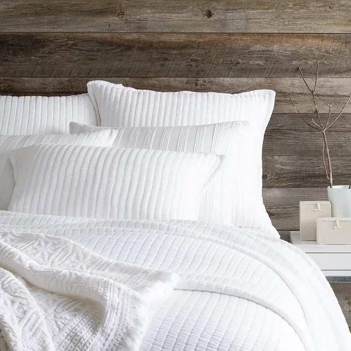 Boyfriend Queen Coverlet
