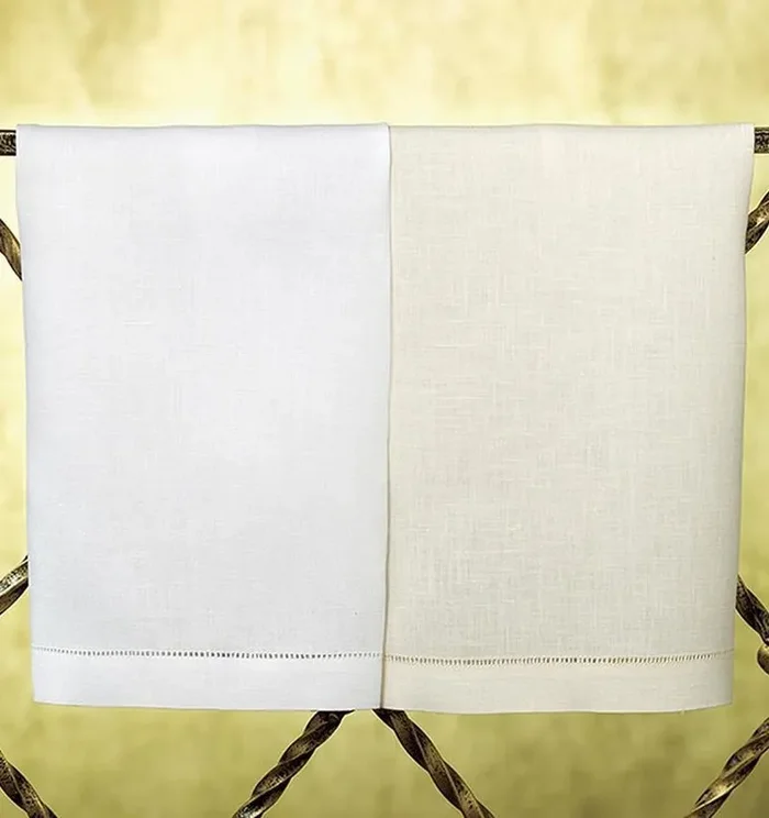 Classico Guest Towels – set of 4