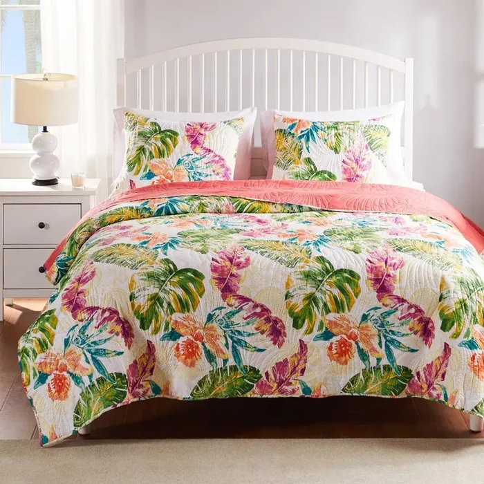 Greenland Home Fashions Tropics Quilt and Pillow Sham Set – Coral