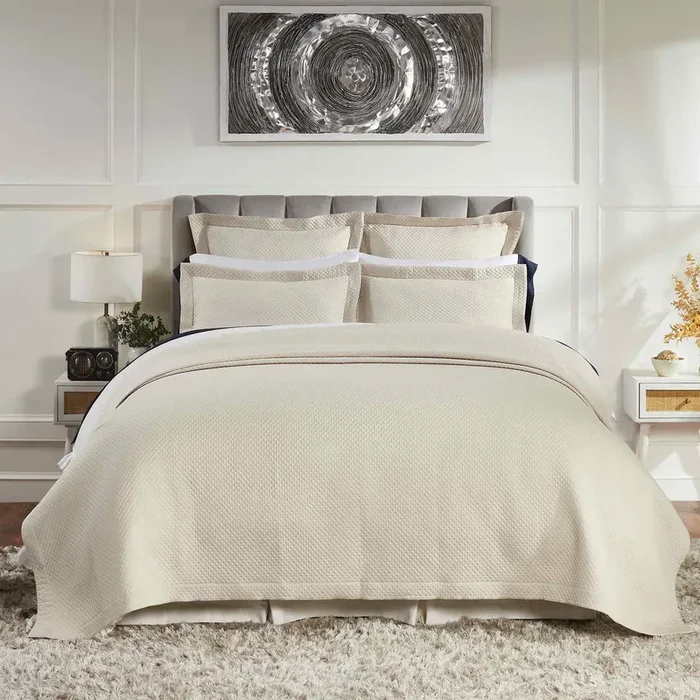 Hamilton Queen Coverlet