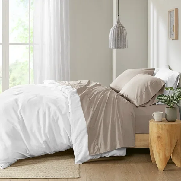 Madison Park 200 Thread Count Relaxed Cotton Percale Sheet Set in Khaki, Queen MP20-5408
