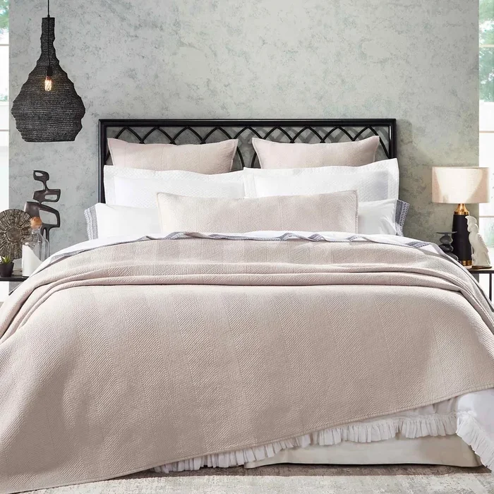 Orchids Lux Athena Queen Coverlet