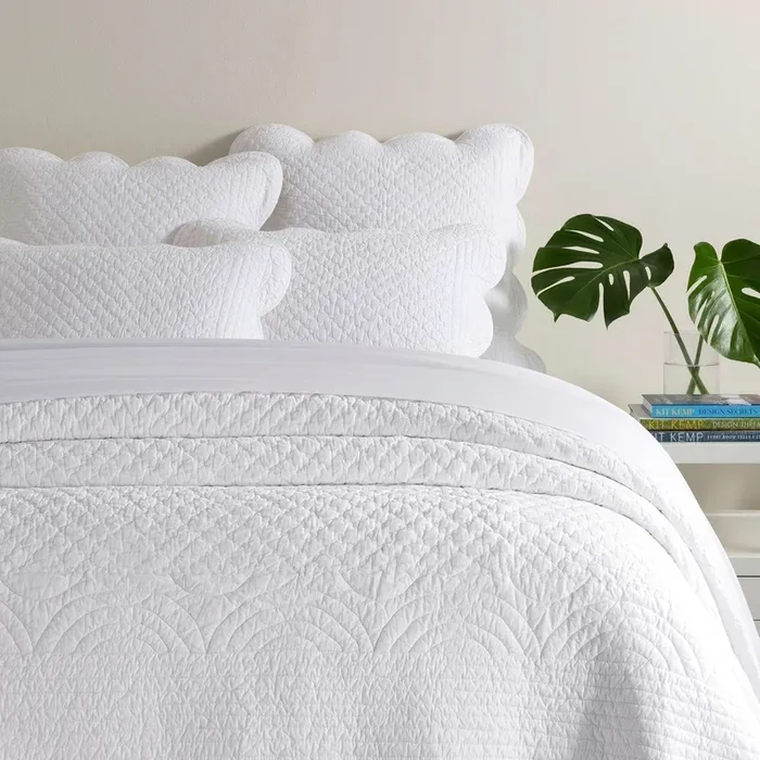 Power Shake Scallop Euro Sham