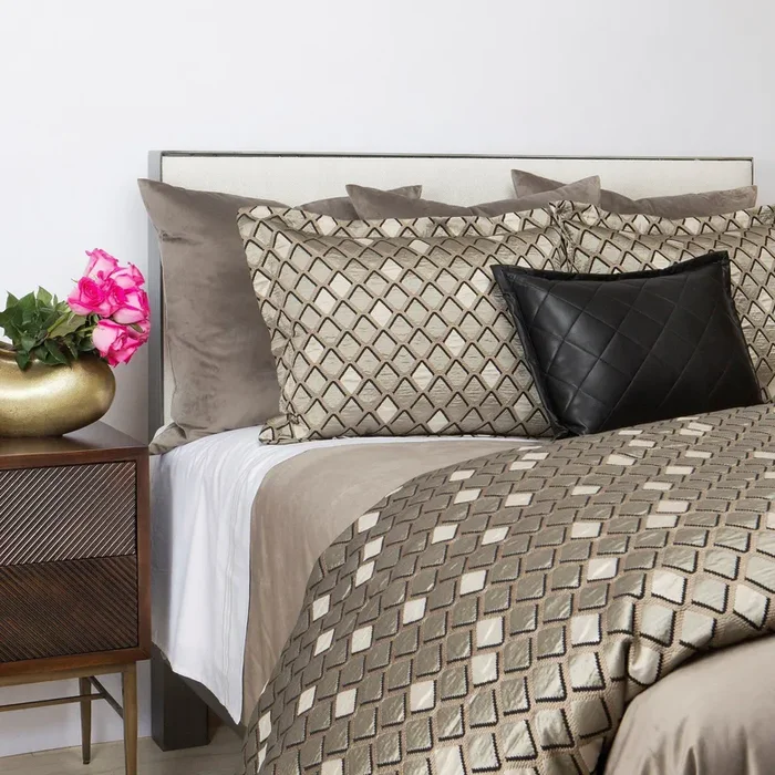 Scales Queen Duvet Cover