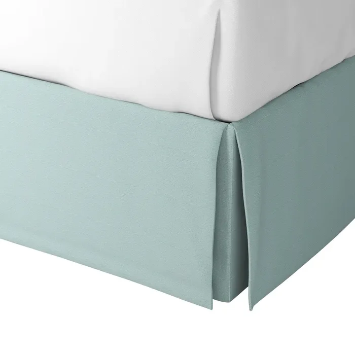 Tailored Bedskirt in Slubby Linen – Puddle